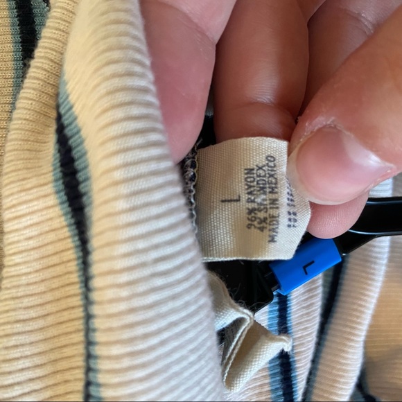 White and blue striped turtleneck - Picture 3 of 3